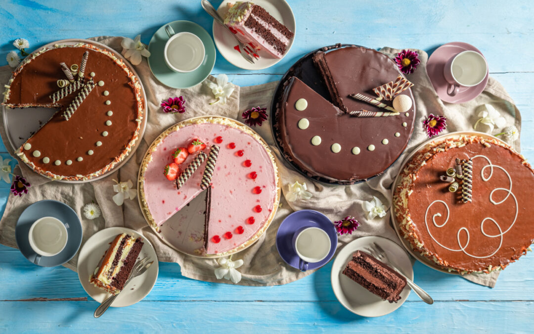 Szybkie ciasta bez pieczenia: przepisy, porady i inspiracje