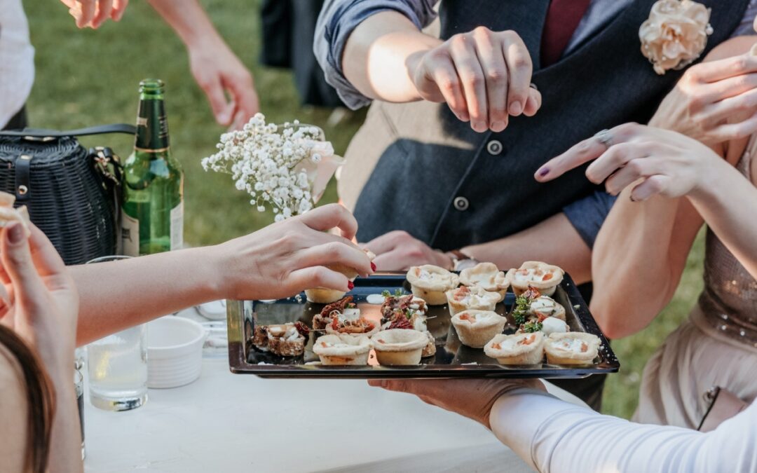 Tworzenie indywidualnych dań na specjalne okazje: od tradycyjnych potraw do nowoczesnej kuchni