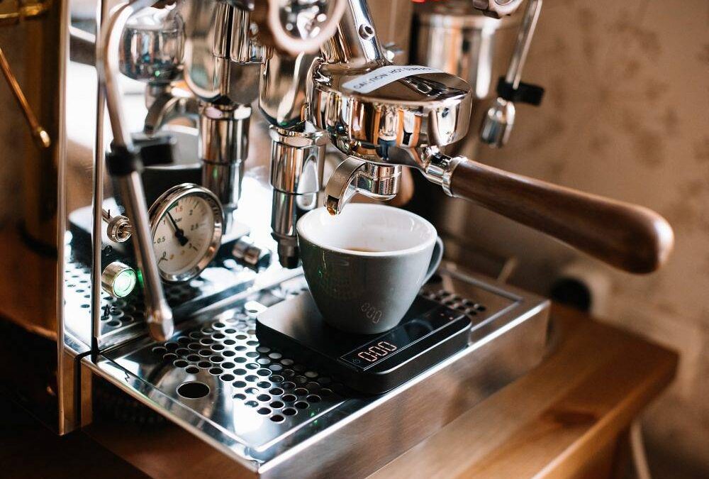 Czy warto kupić ekspres kolbowy?