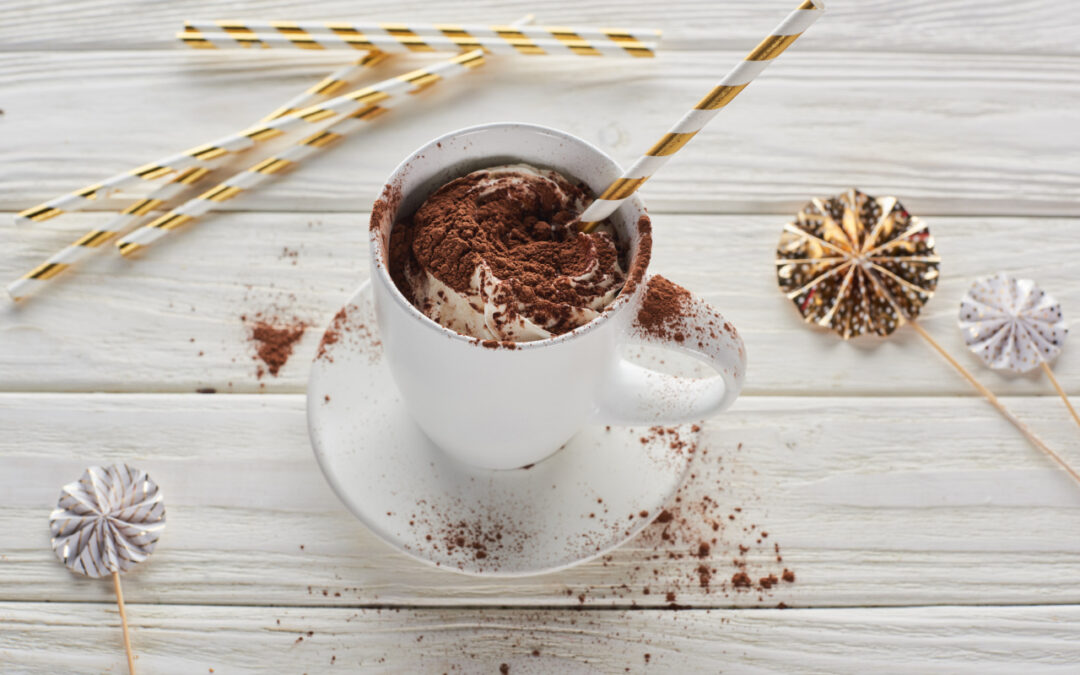 Sylwestrowe przygotowania: jak kawa może stać się gwiazdą Twojego przyjęcia?